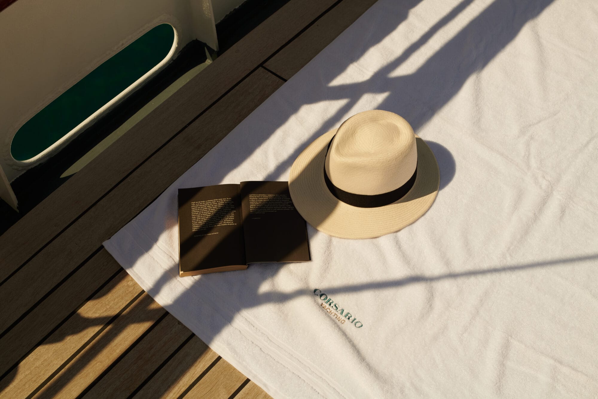 Corsario Yacht Charter To Do