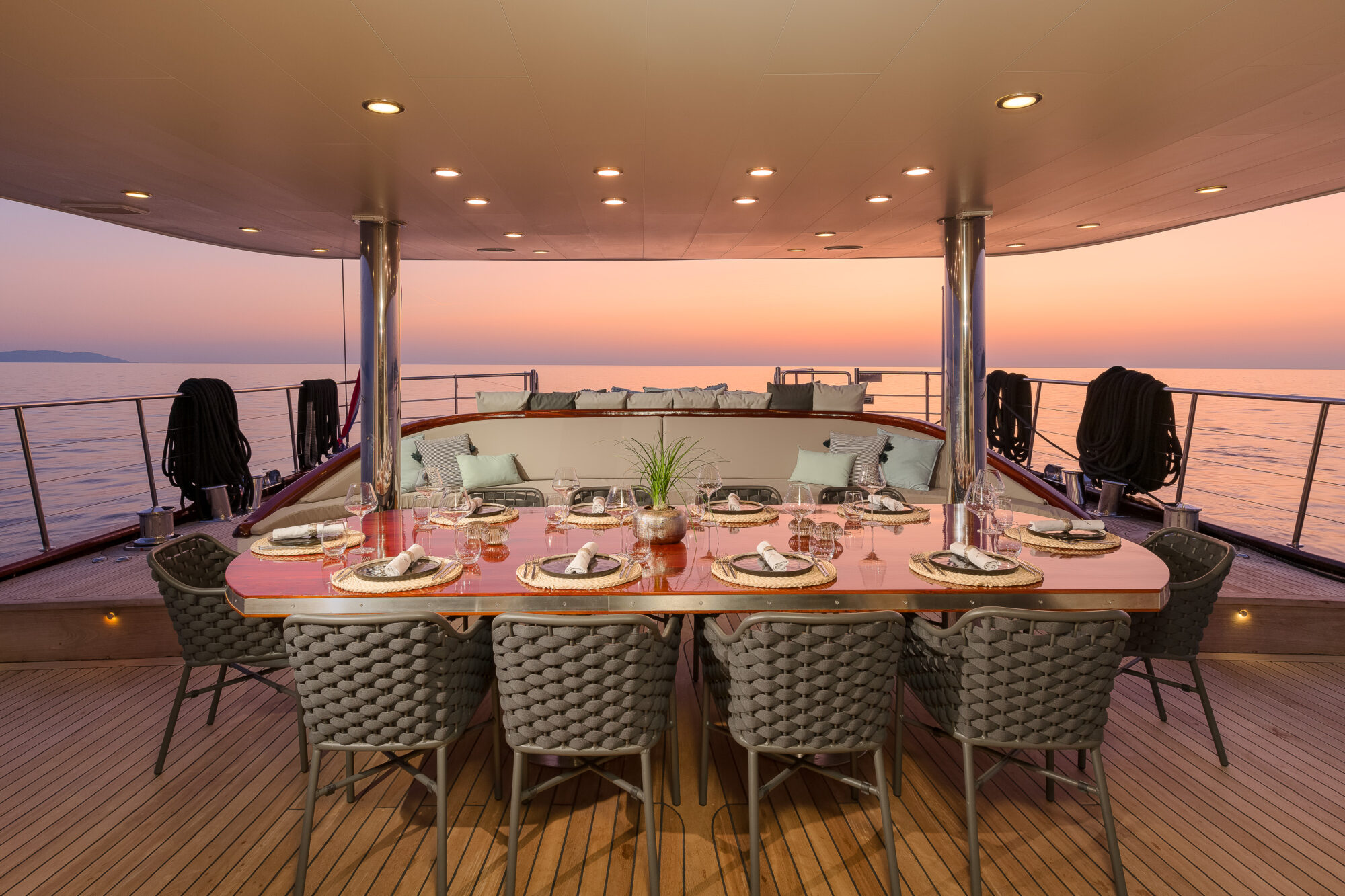 Lady Gita Yacht Charter Exterior