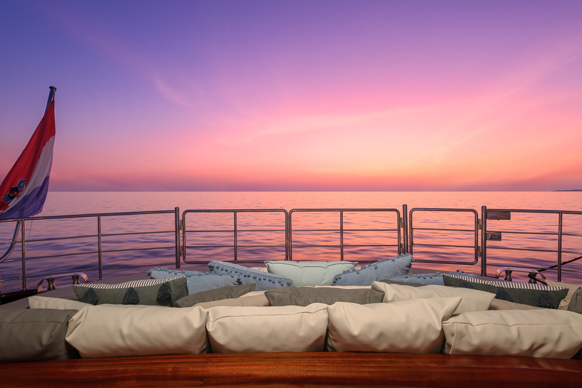 Lady Gita Yacht Charter Exterior