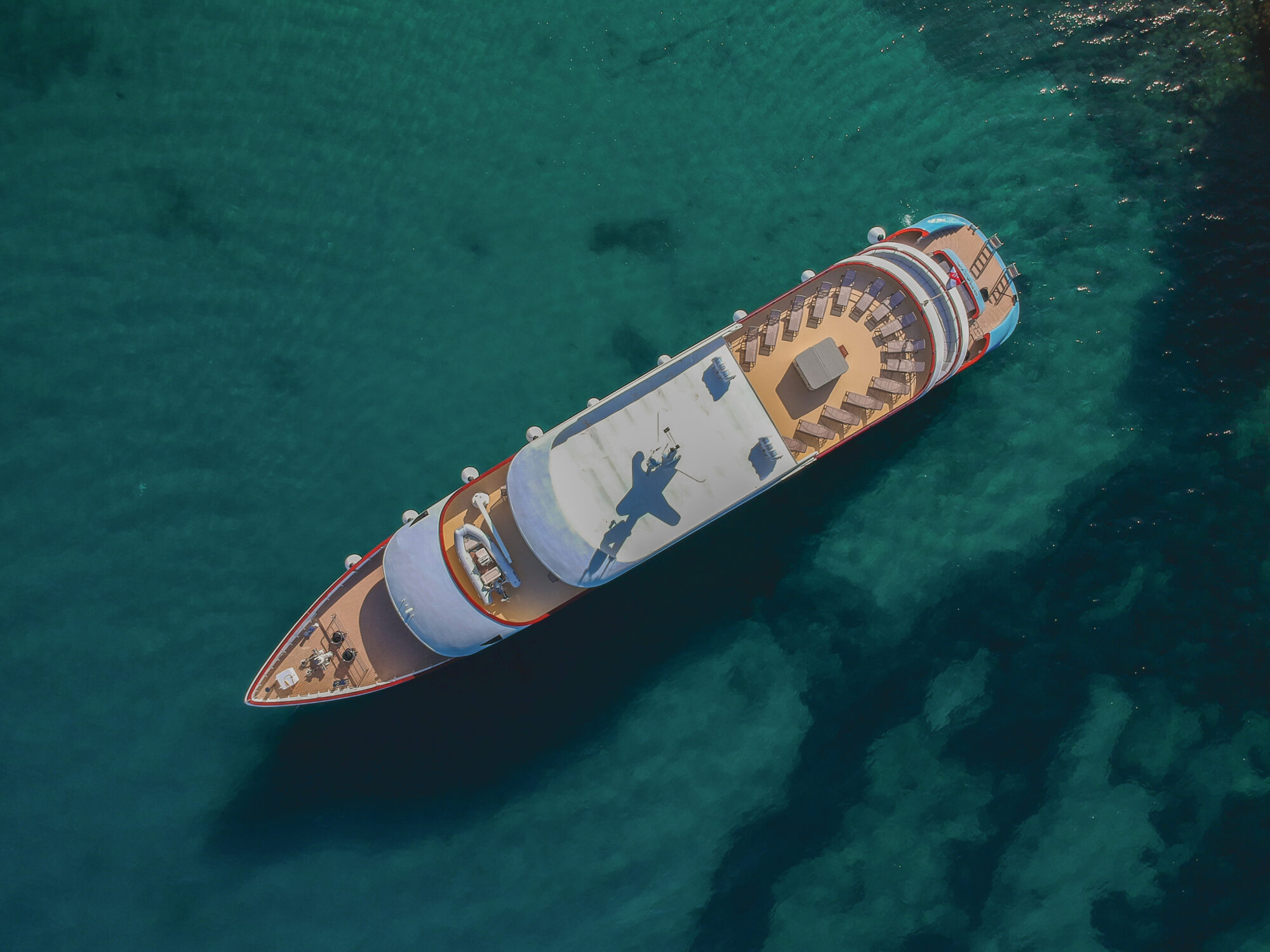 Ohana Yacht Charter Exterior