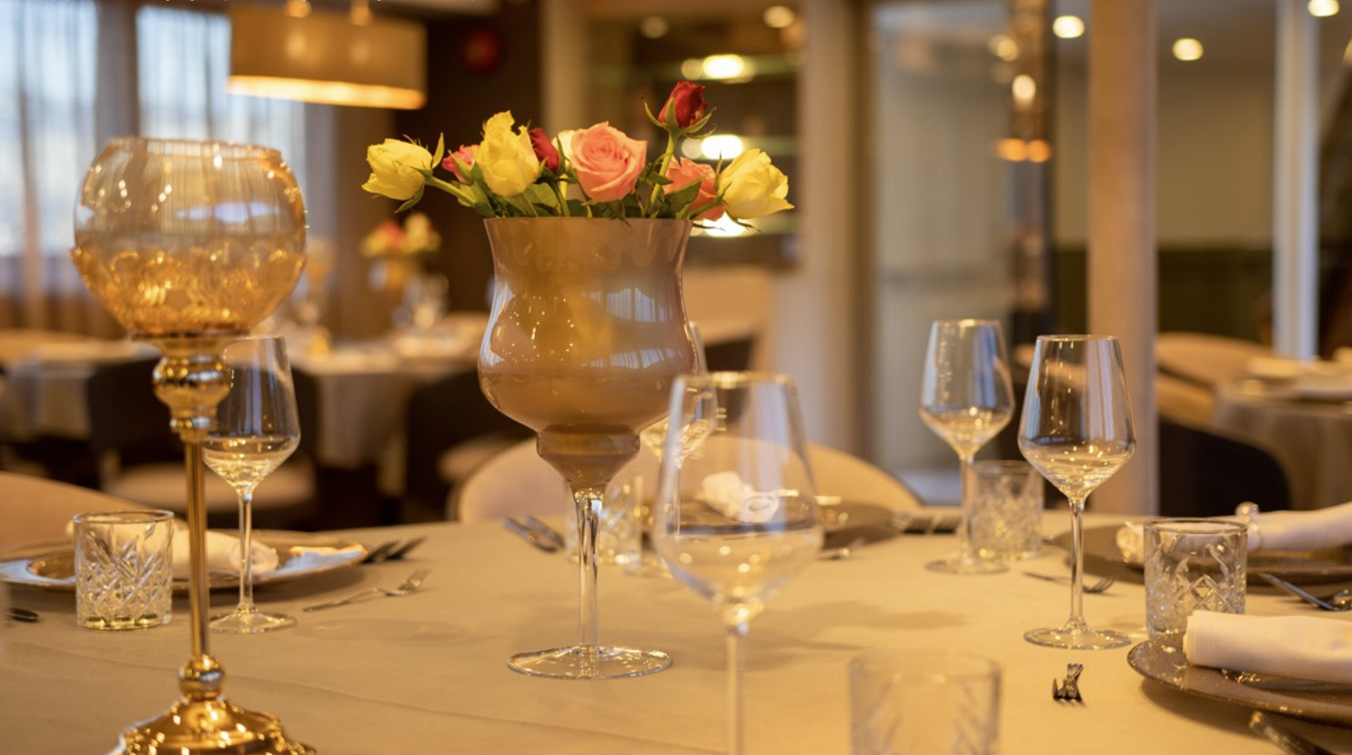 Ohana Yacht Charter Interior