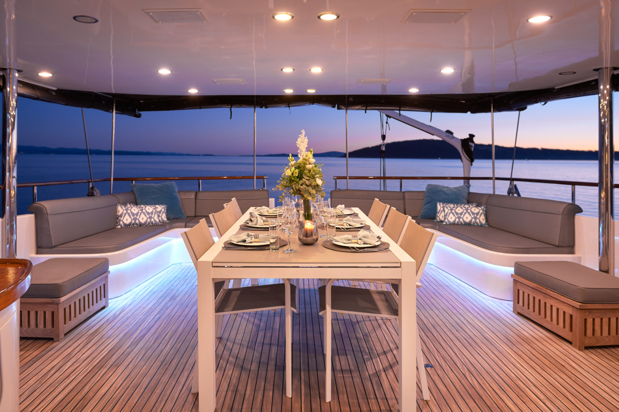 San Limi Yacht Charter Exterior