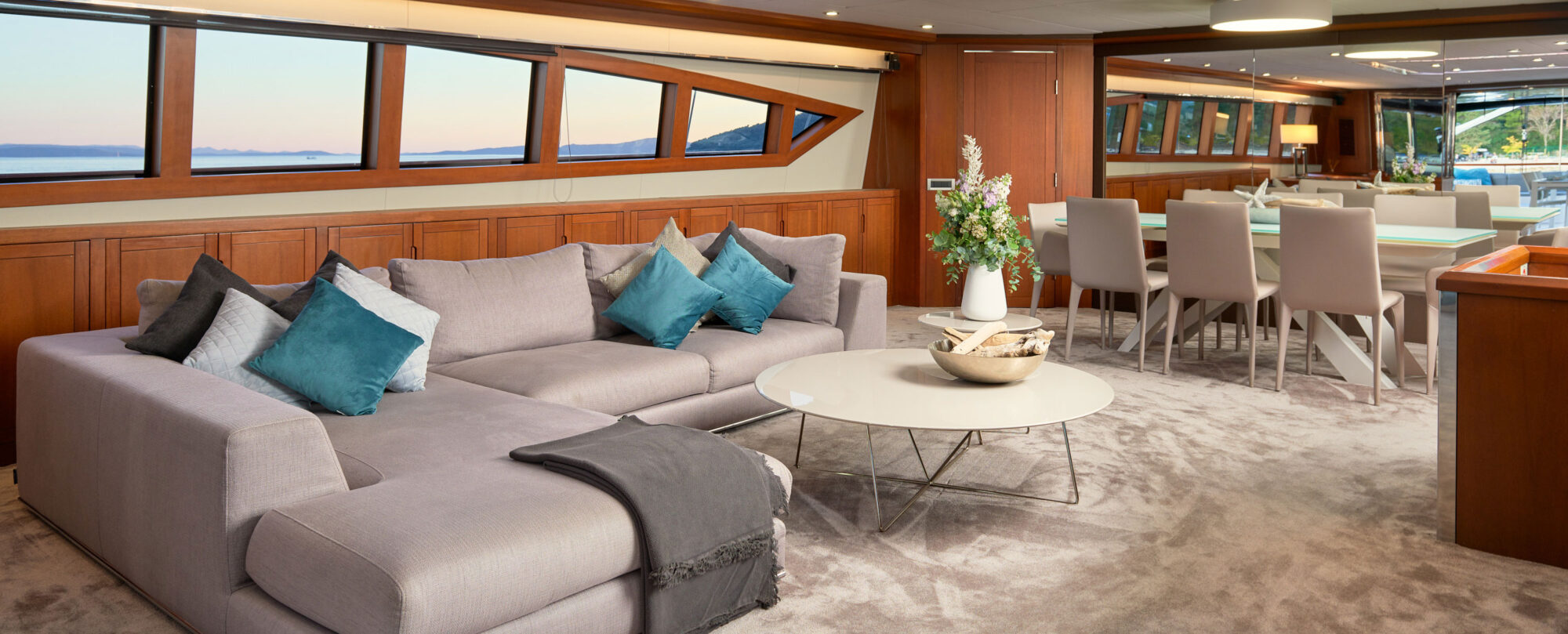 San Limi Yacht Charter