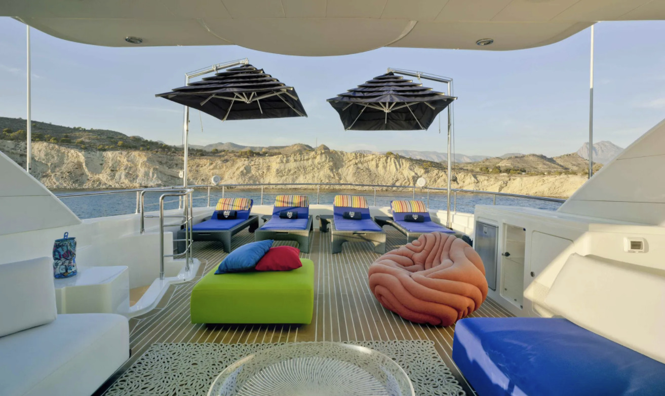 Noblesse Yachts