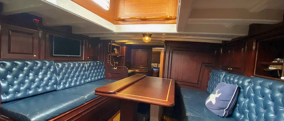Noblesse Yachts